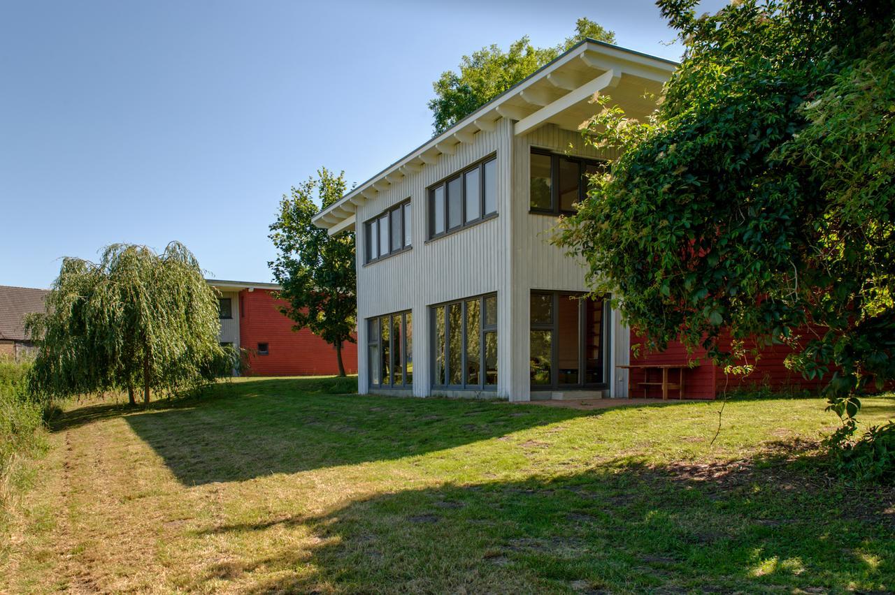 Basiskulturfabrik Oeko-Hotel Neustrelitz Luaran gambar