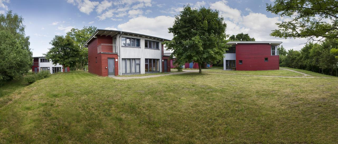 Basiskulturfabrik Oeko-Hotel Neustrelitz Luaran gambar